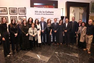 Imatge del president de l'OCB amb les autoritats assistents a l'acte.