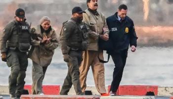 Nicolás Maduro davant un jutge dels EUA: «No som culpable. Som un home decent i continuu sent president del meu país, estic segrestat»