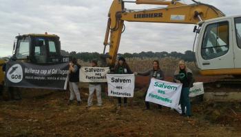 La Plataforma Salvem Ses Fontanelles intenta paralitzar l'inici de les obres