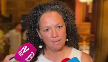 &laquo;&Eacute;s impresentable que Galm&eacute;s pretengui tancar en fals el cas Bestard amb un nou reglament sobre &uacute;s dels recursos p&uacute;blics, mentre el mant&eacute; en el c&agrave;rrec&raquo;