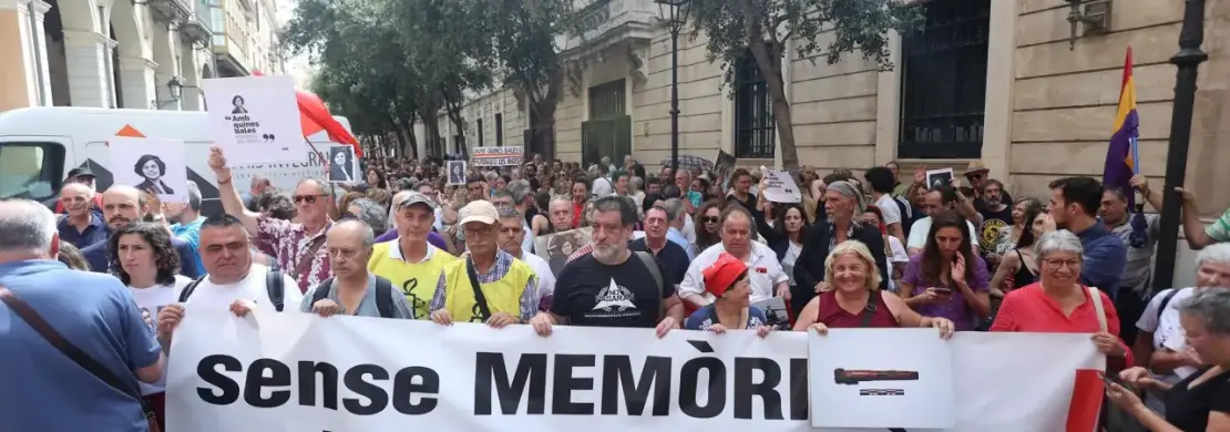 El Tribunal Constitucional (TC) susp&egrave;n la derogaci&oacute; de la llei de mem&ograve;ria democr&agrave;tica de les Illes Balears