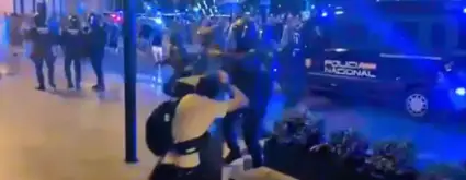 Un jutjat ordena la identificació de l'agent que va agredir un ...