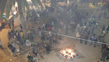 Milers de persones han ocupat en els anys precedents els foguerons instal·lats al bell mig de Ses Voltes.
