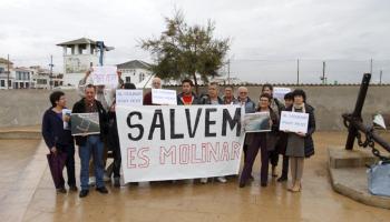 Representants de la plataforma veïnal s'han reunit amb el conseller insular d'Urbanisme, Maurici Rovira, per tractar el controvertit projecte.