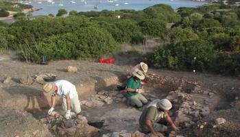 La campanya d'excavació 2011 ha permès descobrir nous materials.