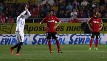 Els gols del Sevilla foren seguits i molt ràpids i desarmaren el Mallorca.
