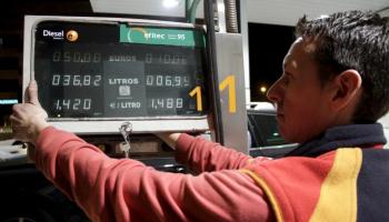 L'adopció del cèntim sanitari encaria el preu dels hidrocarburs per a la butxaca del ciutadà.