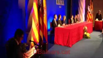 Vídeo de l'acte d'entrega dels premis Ramon Llull i la Medalla d'Or de la comunitat. 