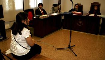 La traductora Saïda s'ha segut, després de dos aplaçaments, al banquet dels acusats.