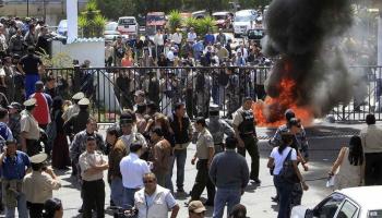 La capital ha estat presa pels aldarulls en unes hores incertes pel futur del país.