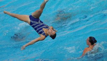 La sincronitzada és una de les disciplines de la natació més complexes per la combinació de destreses tècniques i artístiques. A