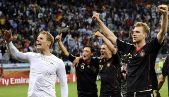 La selecció teutona és la més forta del Mundial. Humilià l'Argentina amb quatre gols a zero. 