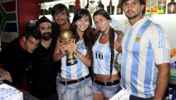 L'eufòria féu que molts ja es veiessin amb el títol a les mans.