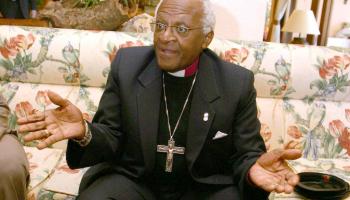 Imatge del religiós sud-africà en una visita a Mallorca.