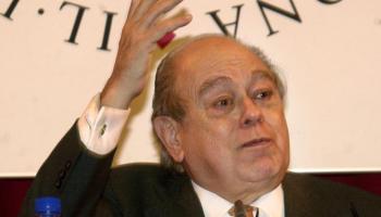 Pujol durant una conferència. 