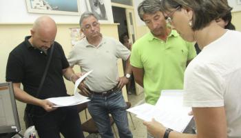 Els tres directors expedientats amb l'antic delegat d'Educació a Menorca.