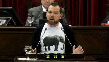 Els econacionalistes lamenten aquest últim "cop" a la sobirania popular.