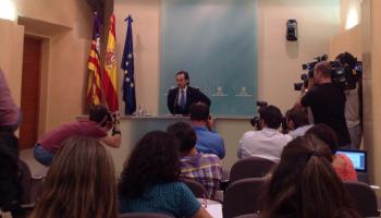 Bauzá durant la roda de premsa al Consolat, aquest divendres.