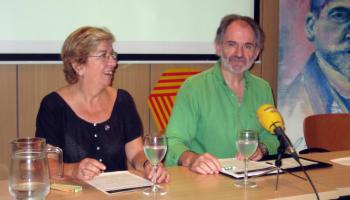 La vocal de la Junta Directiva de l'OCB, Lila Thomàs amb el president de l'entitat, Jaume Mateu. 