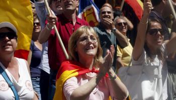 Ciutadans a una concentració convocada pel Círculo Balear.