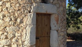 L'entitat en defensa del patrimoni ha tornat a reclamar que el molí del Castellet de Calvià sigui restaurat i rehabilitat de manera correcta. 