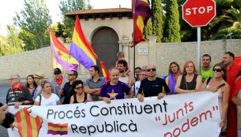 Protesta davant el Palau de Marivent.