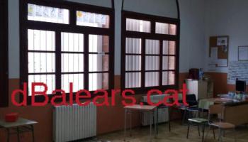 Imatge de l'aula de sisè. 