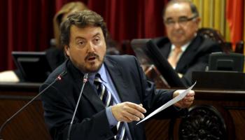 PLENO DEL PARLAMENT BALEAR. VIA LIBRE A LOS NUEVOS IMPUESTOS SOBRE ENVASES DEL GOVERN