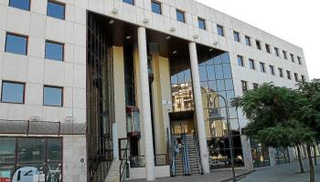 La UOB ensenyament ha mostrat el seu rebuig a la consolidació dels complements pels directors dels centres educatius. 