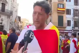 La Policia local hi veu 19.000 persones, la Policia espanyola en compta 8.000, però cap de les dues es preocupen per l’aforament