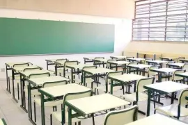 Exigeixen a Educació que no s'imposin torns de menjador obligatoris al professorat