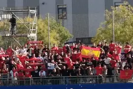 Com és possible que la Policia espanyola en comptes de detenir els autors de l’atemptat contra un bar els escorti fins l’Estadi Balear?